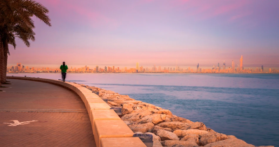Why Al Ta’awun Street is Perfect for a Seaside Stay in Kuwait